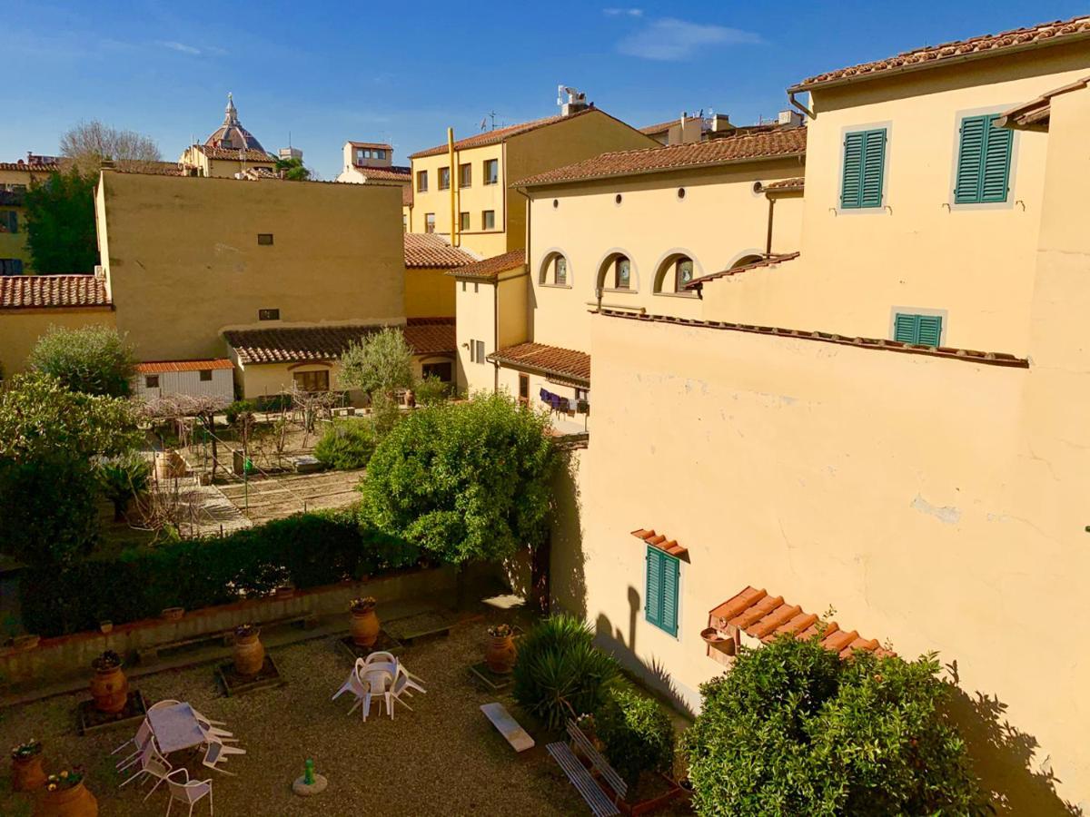 Casa Per Ferie Regina Santo Rosario Bed & Breakfast Florence Exterior photo